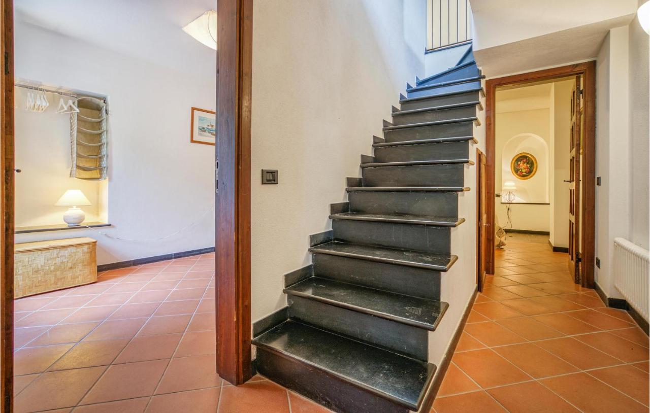 Awesome Home In Moneglia With Kitchen Dış mekan fotoğraf